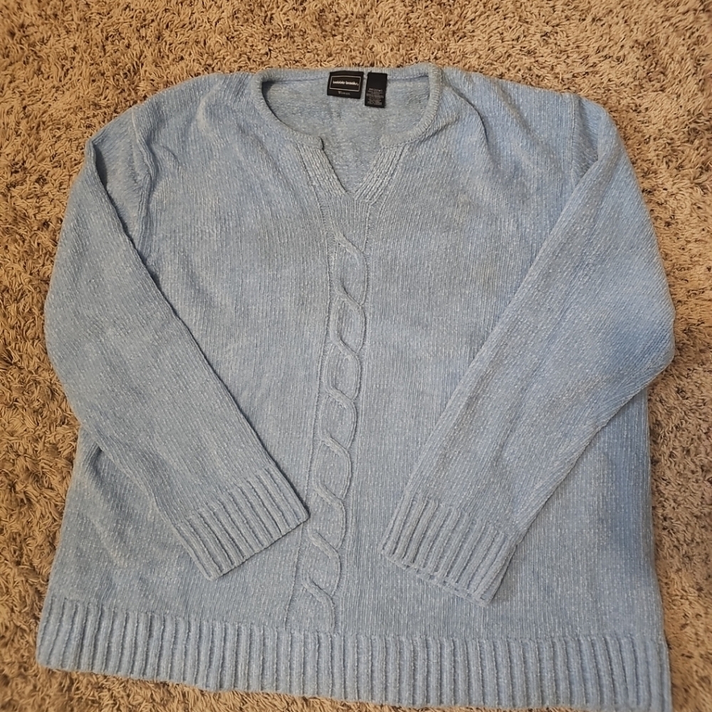 Beautiful Ladies Light Blue Sweater